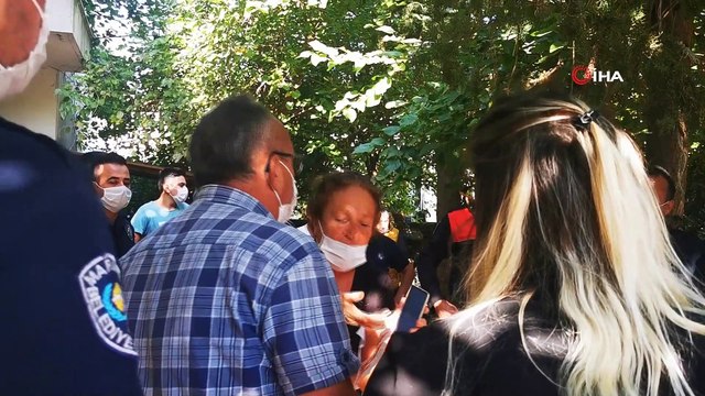 Marmaris'te riskli binalar yıkılıyor