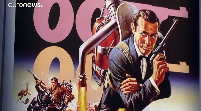 Les souvenirs de l'univers de James Bond en vente aux enchères en ligne