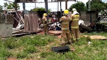 Corpo de Bombeiros do DF contém chamas em local abandonado na Santa Maria