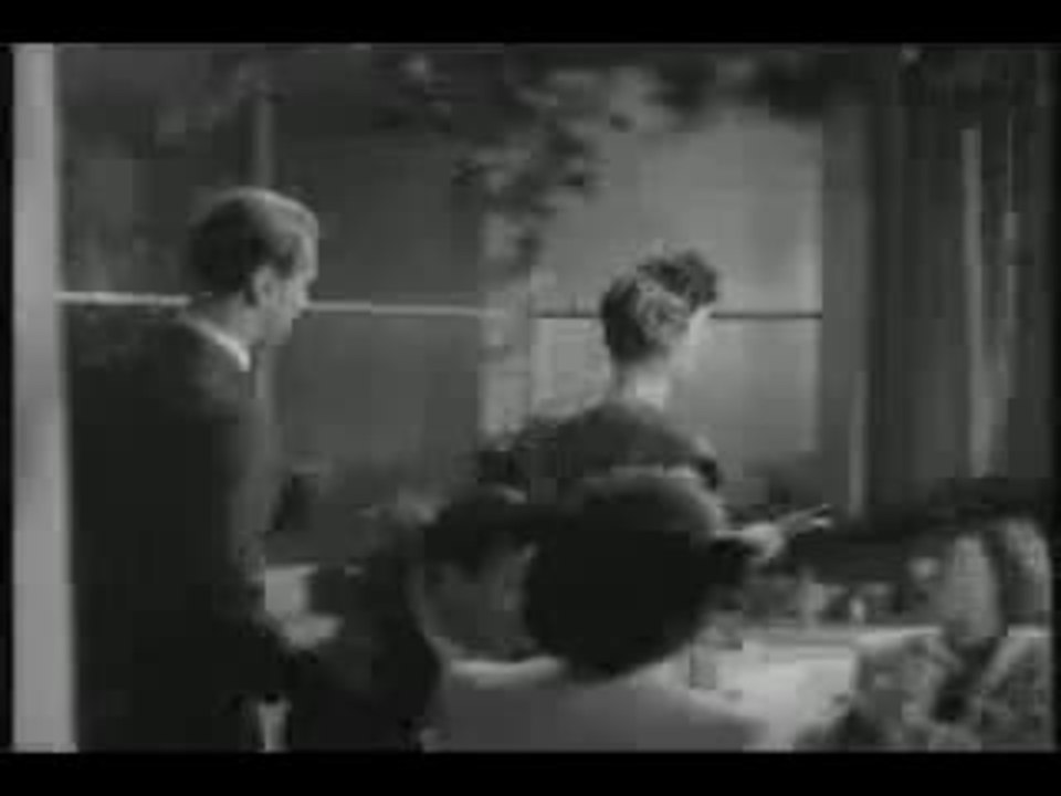 The Blue Dahlia  - hotel scene
