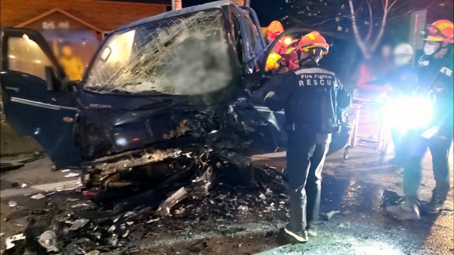 강원 철원서 트럭-SUV 충돌...1명 사망·2명 부상 / YTN