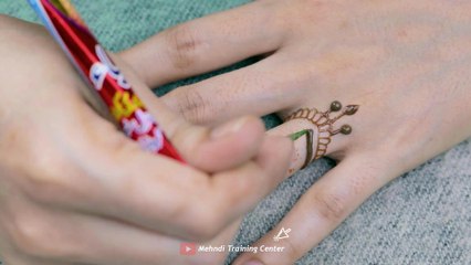 simple and easy finger mehndi designs - Mehndi Training Center