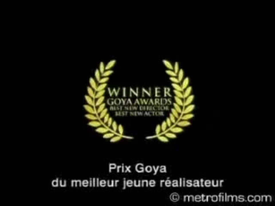 trailer intacto