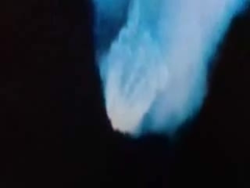 The Man Who Fell To Earth - Original Trailer