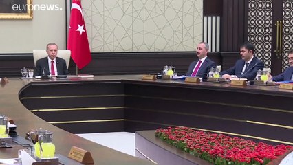 Τουρκία: Tι κρύβεται πίσω από την παραίτηση Αλμπαϊράκ