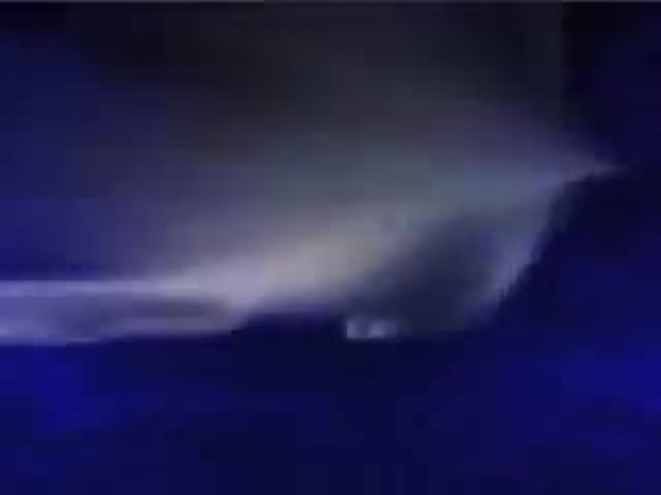 Peter Pan Recut Trailer: Neverland Love Triangle