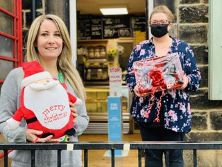Tiny Sheffield post office saves Christmas!