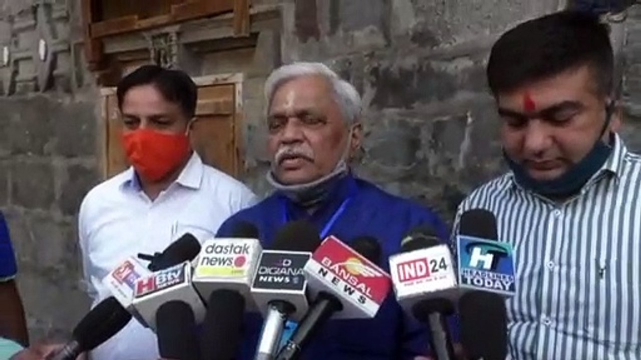 उज्जैन पहुंचे भाजपा के राष्ट्रीय उपाध्यक्ष बोले: कम्प्यूटर बाबा या तो राजनीति कर ले या बाबा बन जाए