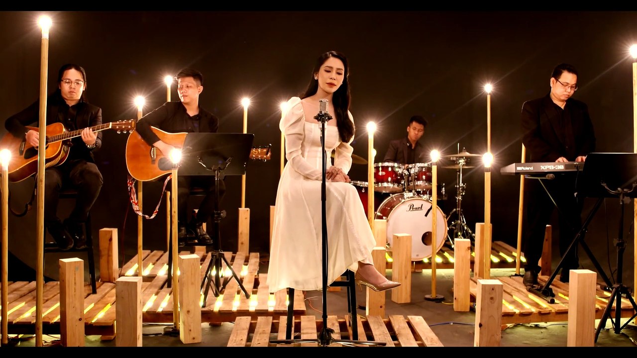 Kẻ Ở Miền Xa - Phương Ý