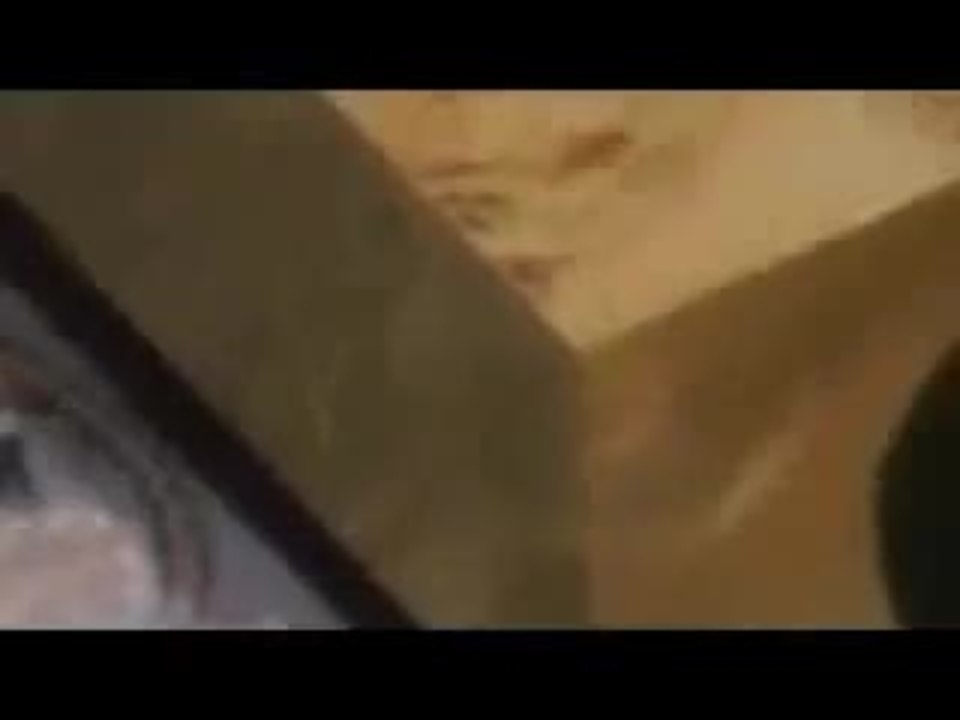 When Alice Broke the Mirror