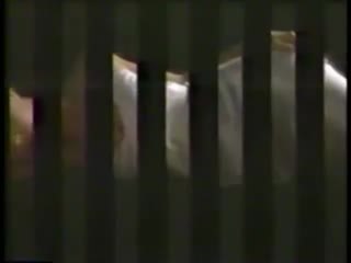 Der Tod kommt zweimal