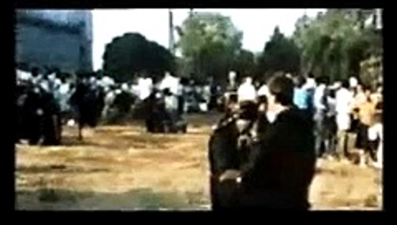 Dead Man on Campus Trailer