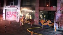 Kadıköy'de beş katlı özel eğitim kurumu alev alev yandı