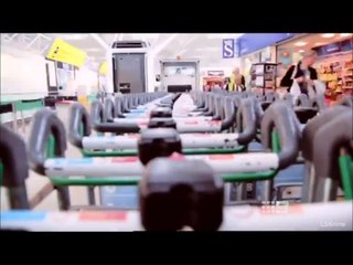 Trailer Come Fly With Me (English) HD 720p