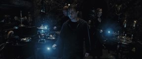 Harry Potter And The Deathly Hallows Part 2 - Clip Here (English) HD
