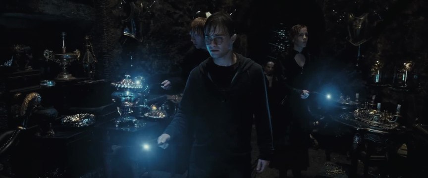 Harry Potter And The Deathly Hallows Part 2 - Clip Here (English) HD