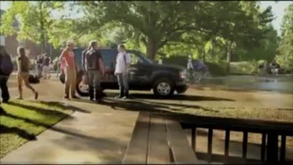 Shark Night 3D - Clip 4 (English)