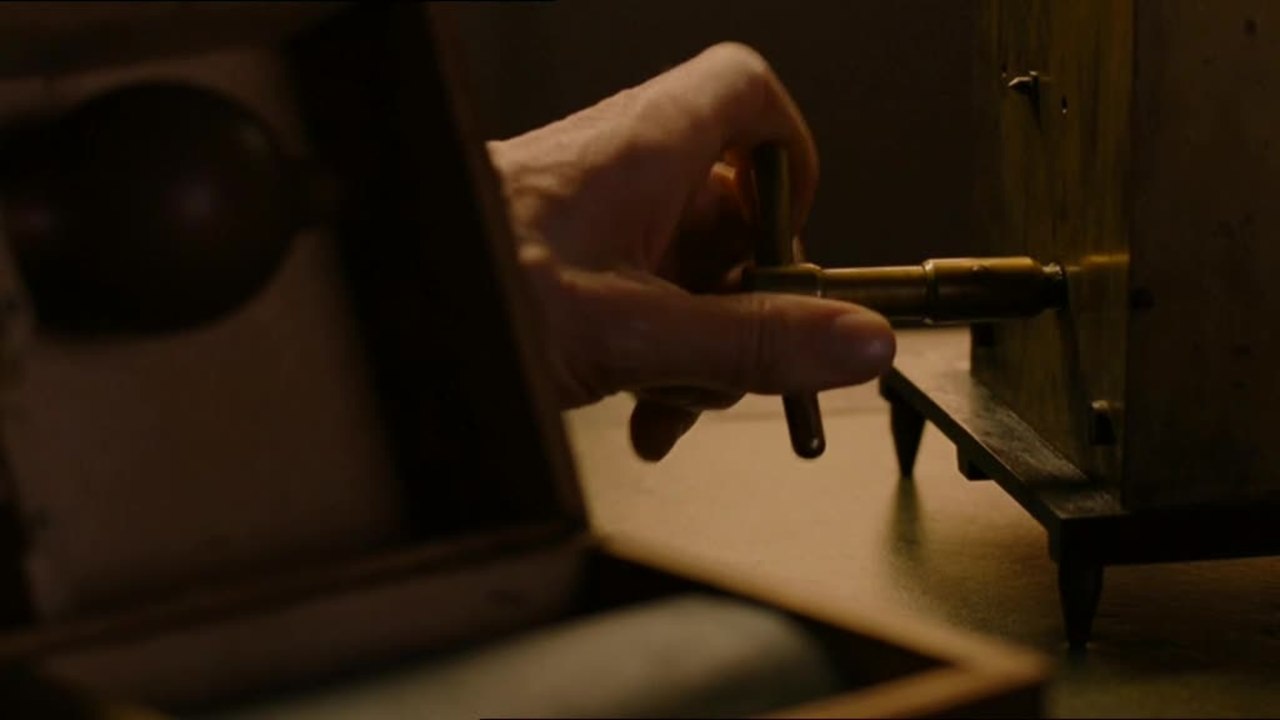 Dunkle Begierde - Clip 2 Kiste Bett Geld (Deutsch)