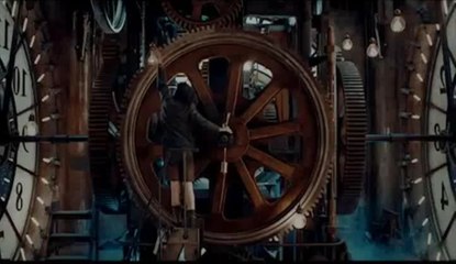 Hugo - Clip (English)