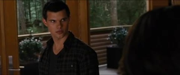 Twilight 4 Breaking Dawn - Clip 3 (English)