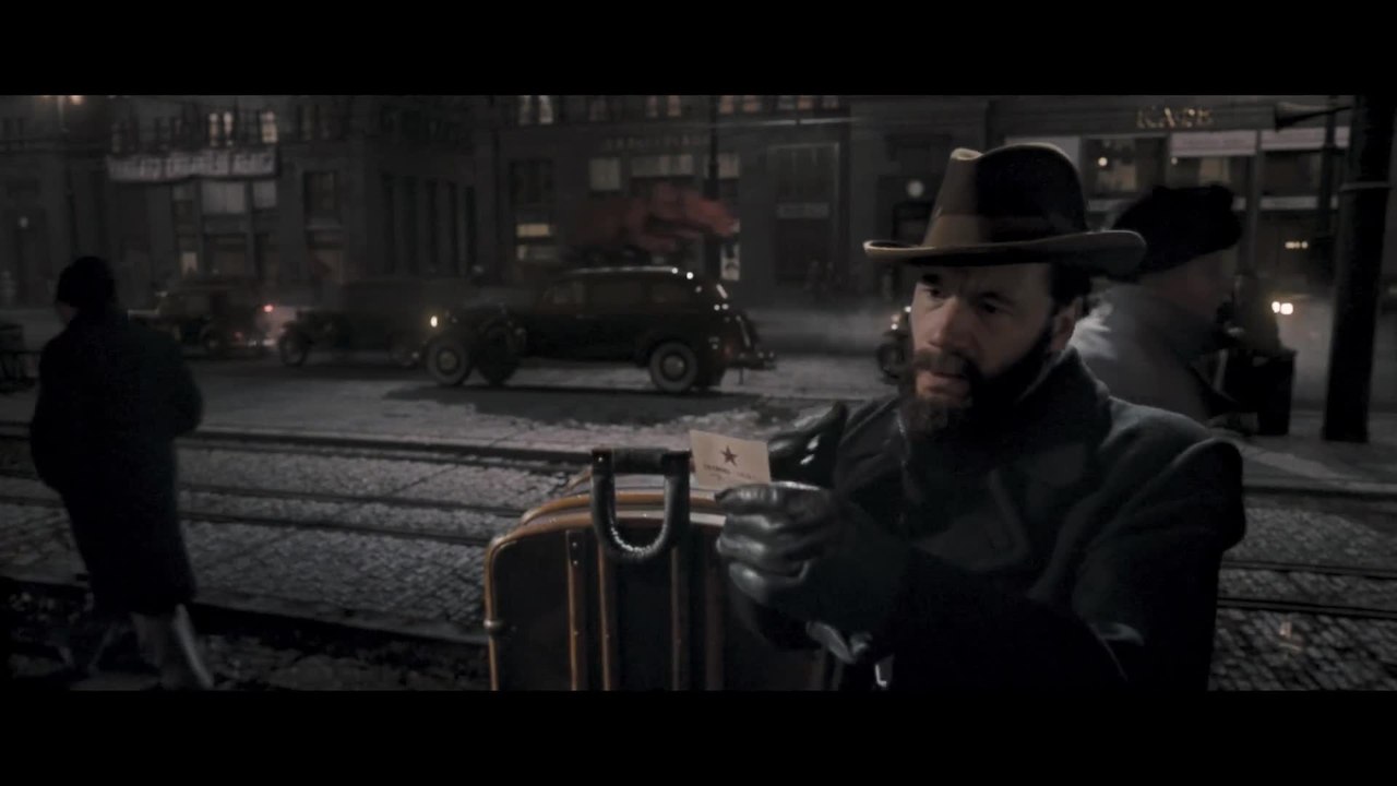 Hotel Lux - Clip 6 Ankunft in Moskau