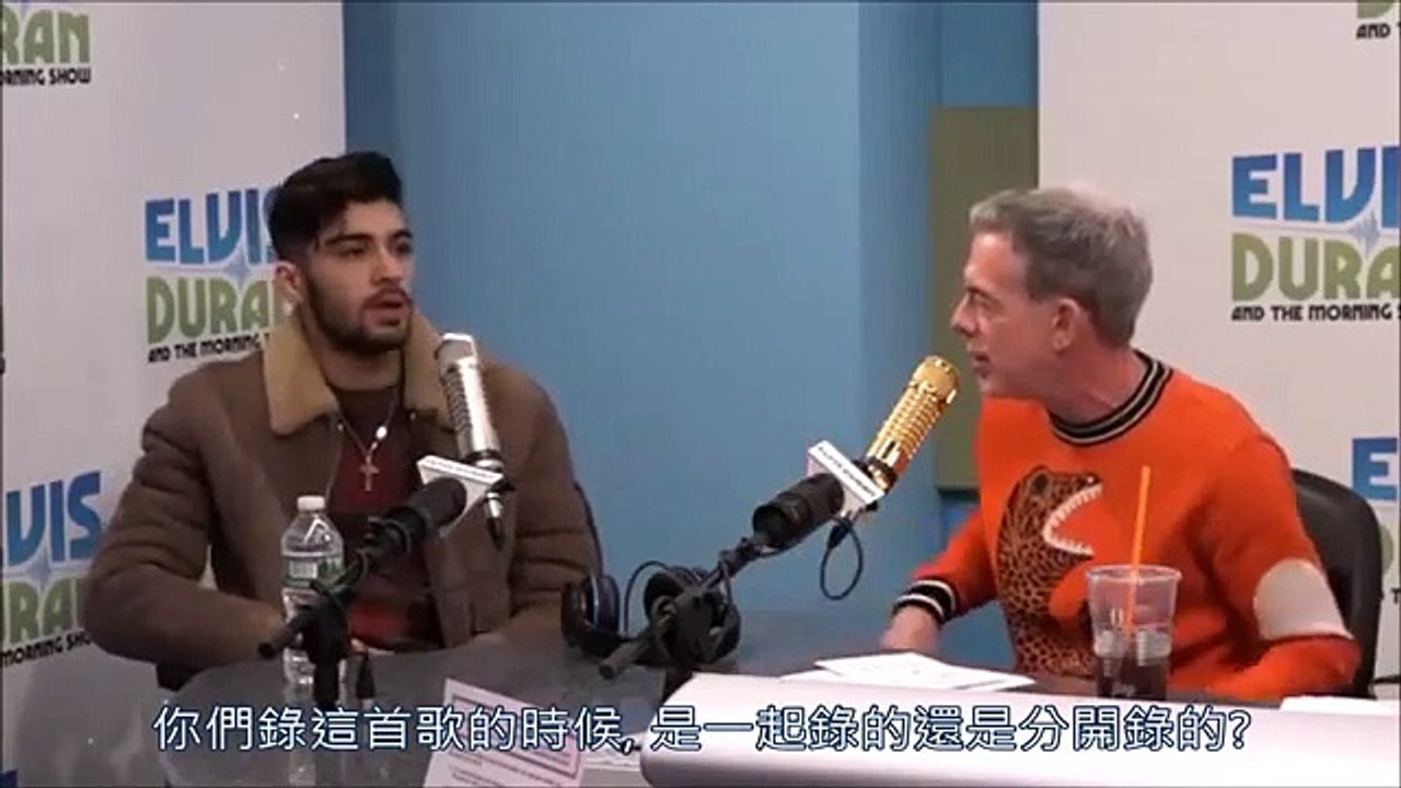 【字幕】Zayn Malik Chats Solo Career + His Autobiography 2016.12