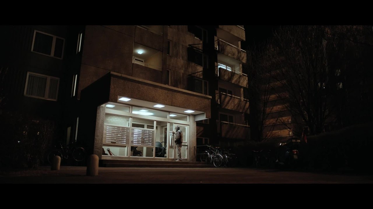 BlutzbrÃ¼daz - Clip 1 Schlaf doch bei GESA (Deutsch)