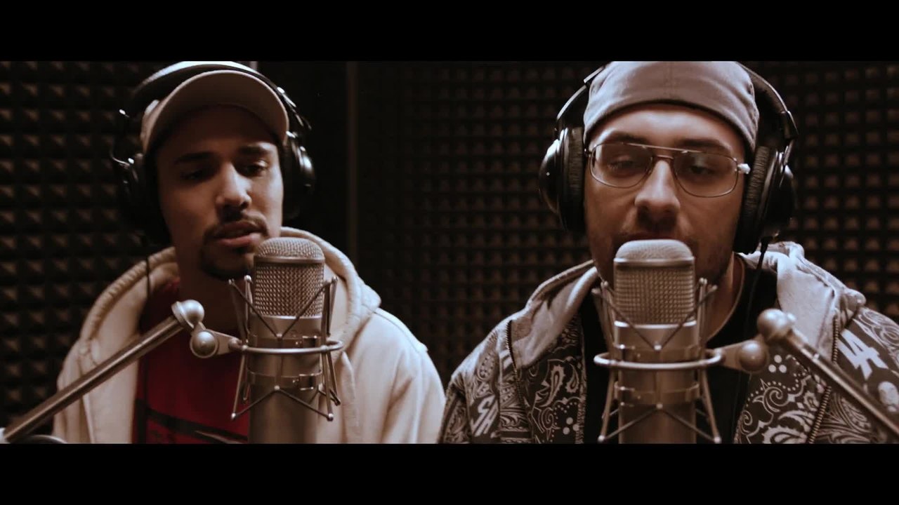 BlutzbrÃ¼daz - Clip 4 Im Studio (Deutsch)