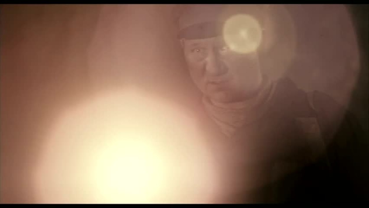 In Darkness - Clip 4 Nicht alle (Deutsch)