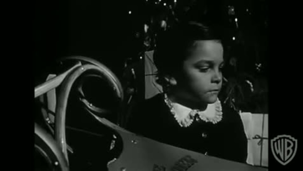 Citizen Kane - Clip 1 (English)