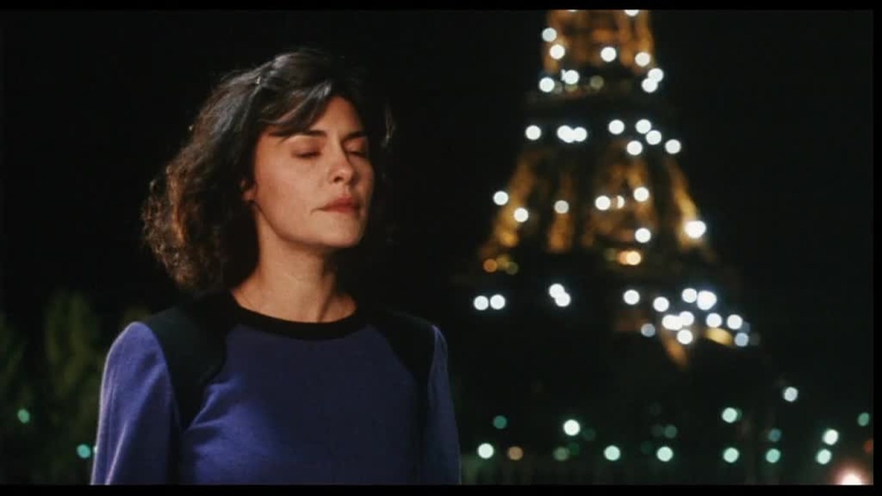 Nathalie KÃ¼sst - Clip 10 Spaziergang (Deutsch)