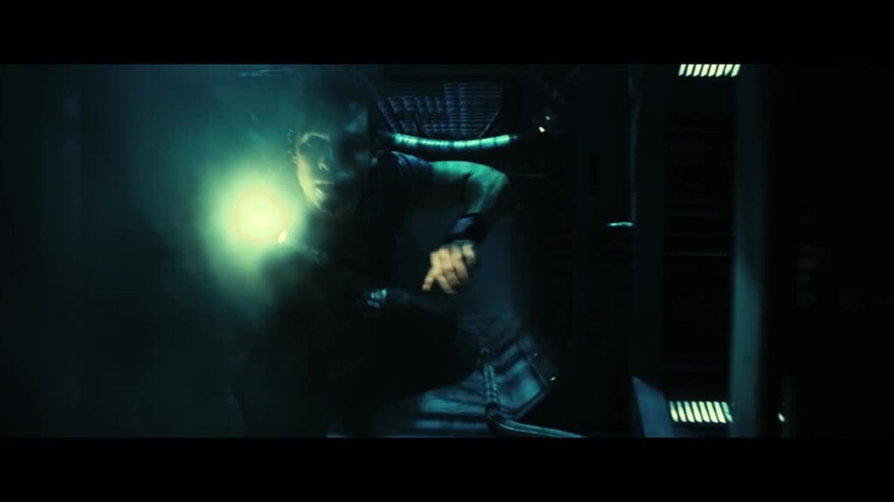 Lockout - Clip 7 Maggie und Snow (Deutsch)