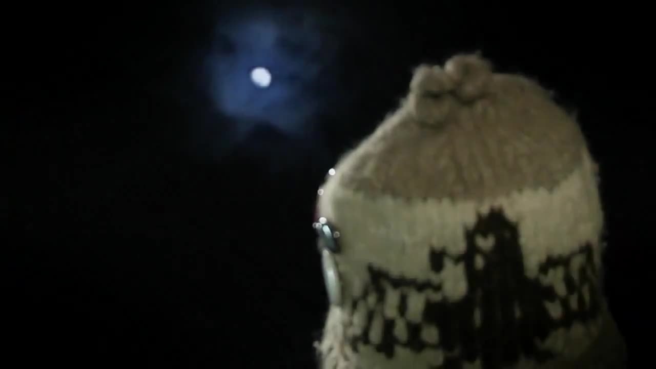 Dichter und Kaempfer Trailer - (Deutsch) HD