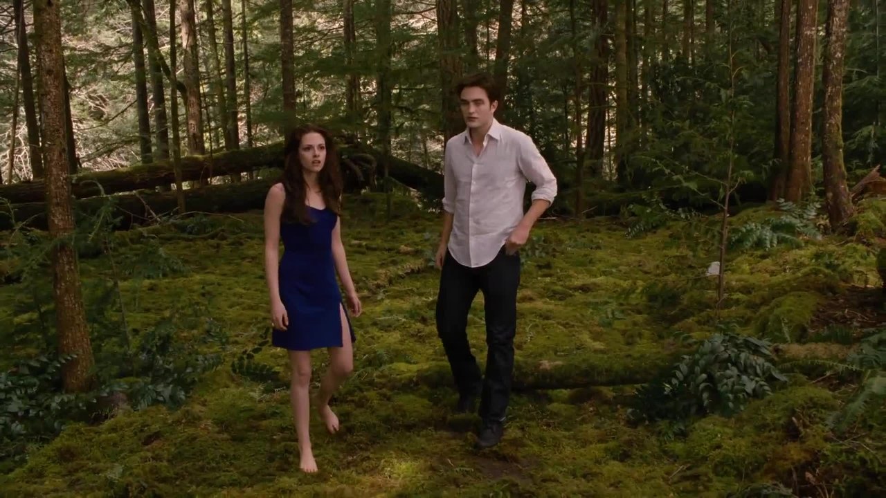 Twilight Breaking Dawn 2 - Clip Keep Your Distance (English) HD