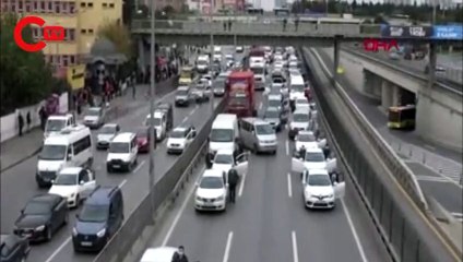 Saat 09.05'te gözyaşlarına hakim olamadı