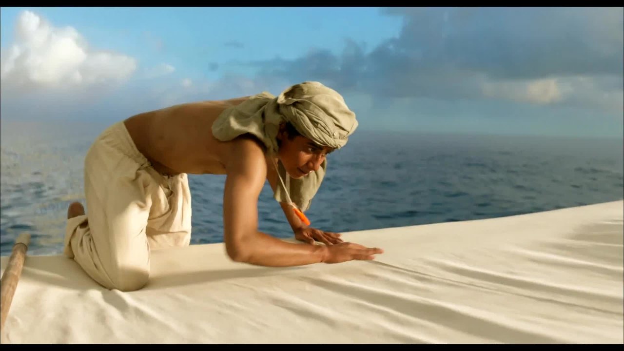 Life of Pi - Clip 2 Fliegende Fische (Deutsch) HD