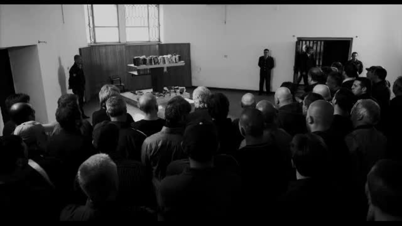 CÃ¤sar muss sterben - Clip 1 Der Direktor schlÃ¤gt ein Projekt vor (Deutsch)