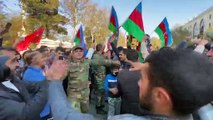 Azerbaycanlılar Dağlık Karabağ'da varılan anlaşmayı coşkuyla kutluyor (2) - GENCE