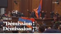 A Erevan, les manifestants en colère envahissent le Parlement d'Arménie