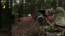 The Walking Dead - S03 Zombie Kills by Weapon Part 2 (English)