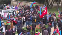 Azerbaycanlılar Dağlık Karabağ'da varılan anlaşmayı coşkuyla kutluyor (2) - BAKÜ