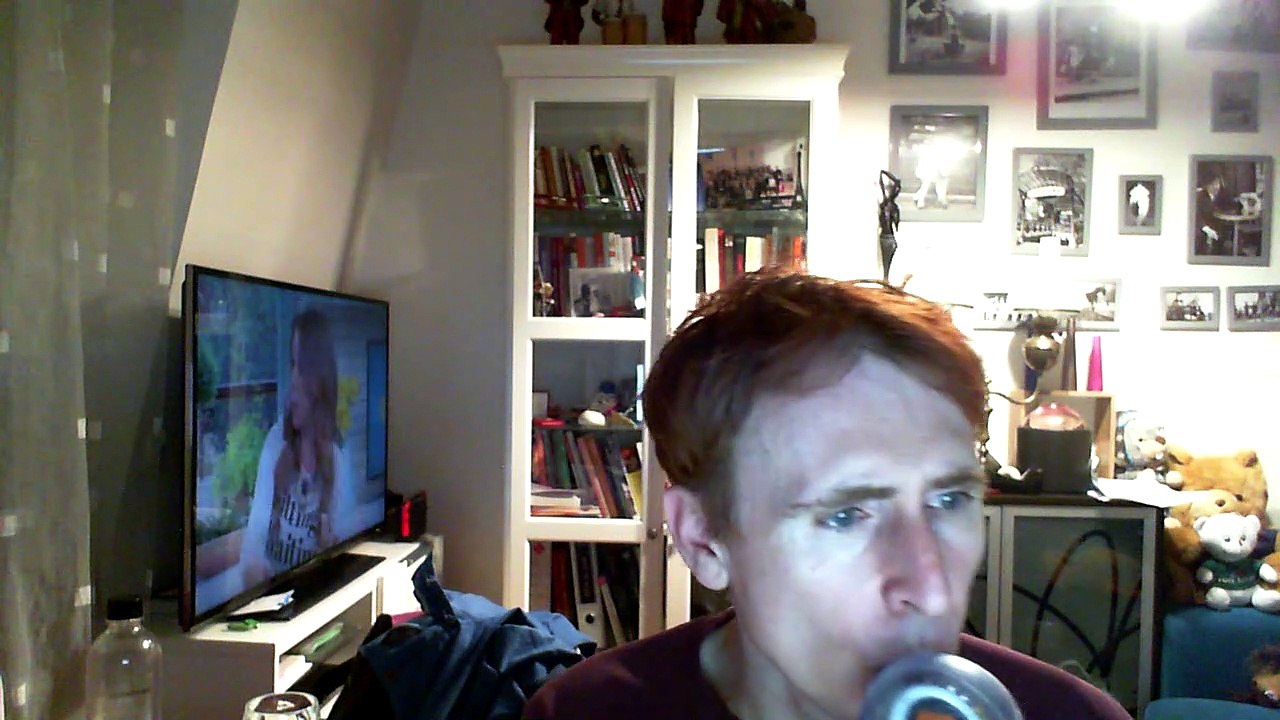 Wiwi égratigne "all i want"