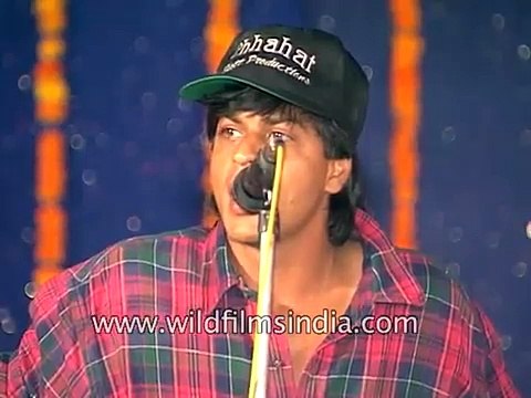 Shahrukh-Khan-on-Diwali never-celebrated-Diwali-at-Chowpatty-before,-very-glad-to-be-here