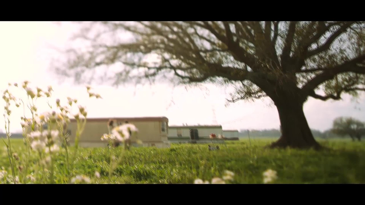 Seelen - Clip 5 Kuessen im Regen (Deutsch) HD