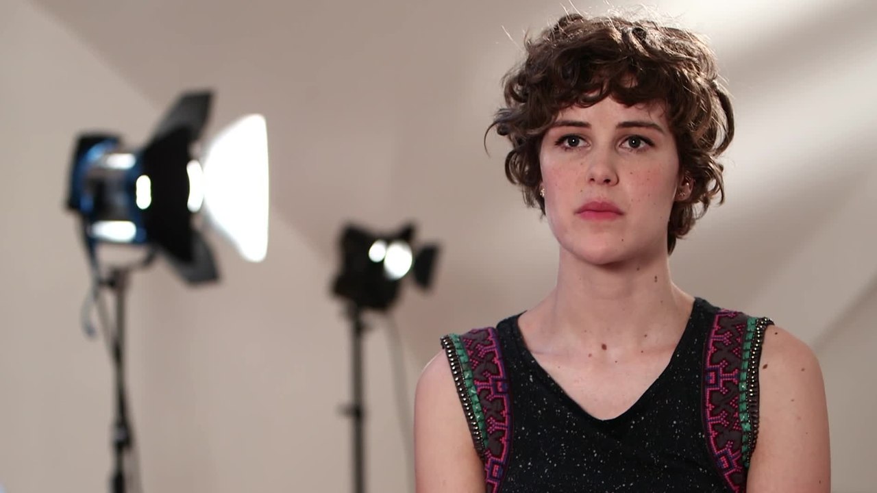 Feuchtgebiete - Interview 2 mit Carla Juri (Deutsch) HD