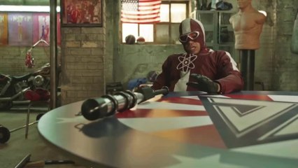 Kick-Ass 2 - Promo Donald Faison is Doctor Gravity (English) HD