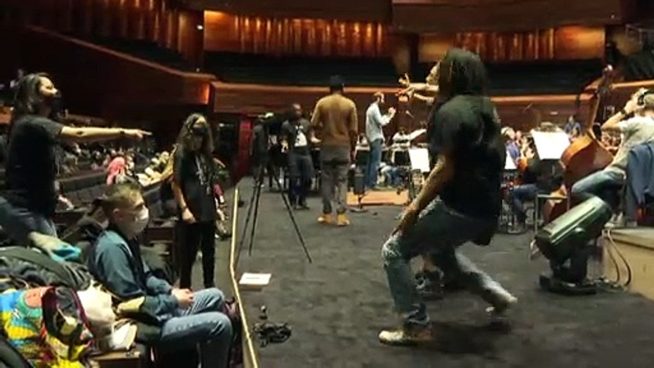 Gebärdensprache: Rap, der durch den Körper geht