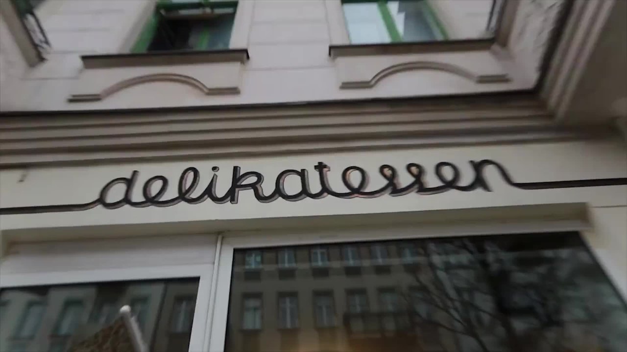 Tom Payne steht auf Shame | Filmcheck