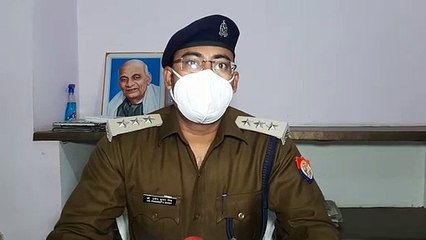 दबंगों ने खेत में लगाई आग, जिससे फलदार वृक्ष जलकर खाक हो गए