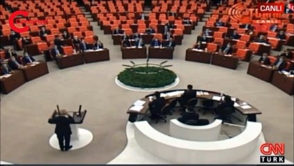 Lütfi Elvan Bakanlık için böyle yemin etti